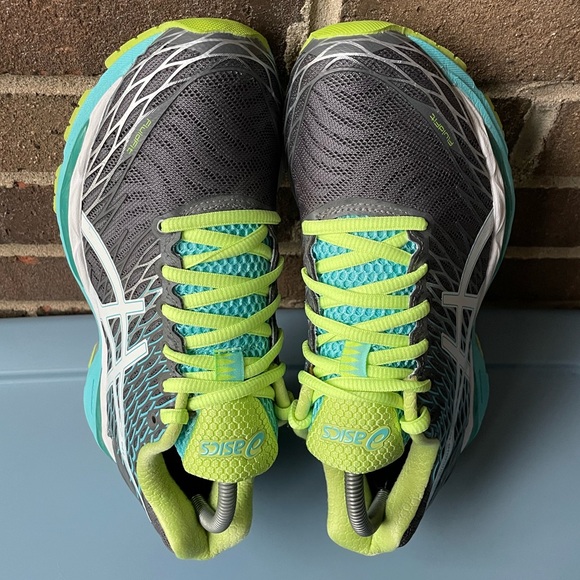 ASICS Gel-Nimbus 18 Athletic Sneakers - Picture 7 of 9